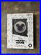 Agoro_Disney_Mickey_Mouse_1_2oz_Of_Silver_01_wwns