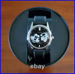 Citizen's Men's Eco Drive Disney Mickey Mouse Watch-nib