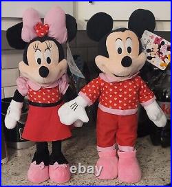 DISNEY Mickey Mouse & Minnie Mouse Valentine's Day 24 Toy Greeter Set Plush