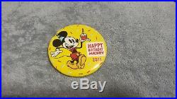 DISNEY STORE LIMITED EDITION 90th BIRTHDAY MICKEY MOUSE COLLECTORS KEY & PIN