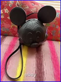 Danielle Nicole Disney Mickey Mouse Head Black 3D Crossbody Purse Bag NWT