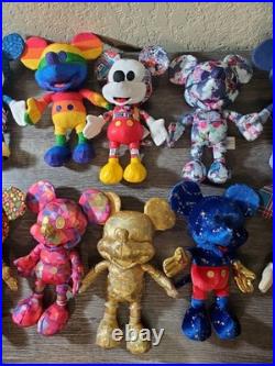 Disney 2020 Year of the Mouse Limited Mickey Mouse Collector 8 Plush Set Of 13