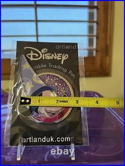 Disney Artland Signature Series Mickey Mouse Sorcerer pin Disney Artland Signature Series Mickey Mouse Sorcerer pin