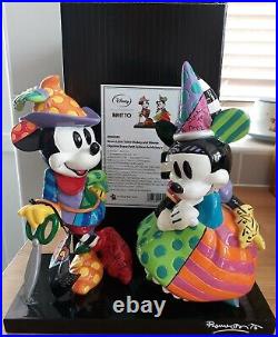 Disney Britto Limited Edition Brave Little Tailor Mickey And Minnie 1159 / 3,000