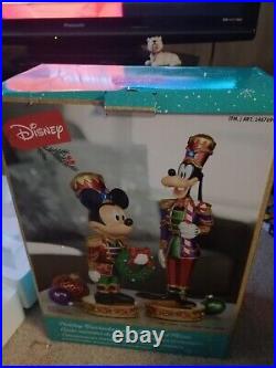 Disney Christmas Mickey & Goofy Nutcracker Musical LED Light Up Decorations BNIB