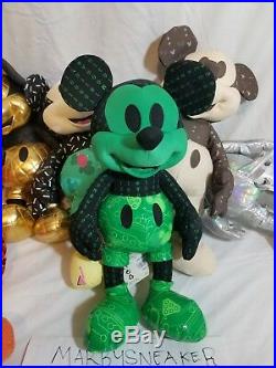 Disney Collection Mickey Mouse Memories Plush Set 90th Anniver (July December)