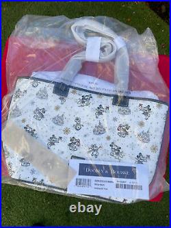 Disney Dooney & Bourke Mickey And Minnie Mouse Holiday Tote 2020 NWT