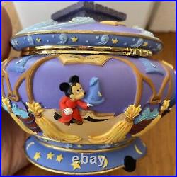 Disney Fantasia Mickey Mouse As Sorcerer's Apprentice Music Box 95458 With Box