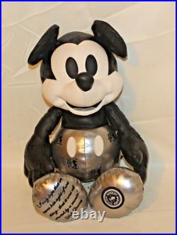 Disney Memories Mickey Mouse Steamboat Plush January Ltd Ed Series 1 /12