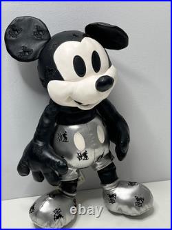 Disney Memories Mickey Mouse Steamboat Plush January Ltd Ed Series 1 /12