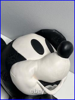 Disney Memories Mickey Mouse Steamboat Plush January Ltd Ed Series 1 /12