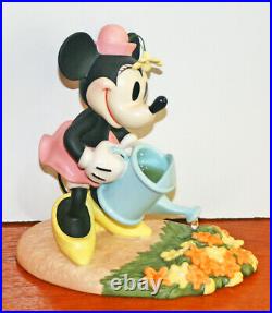 Disney Mickey Cuts Up Minnie Mouse Minnie's Garden Water Bucket Spouts Flowers