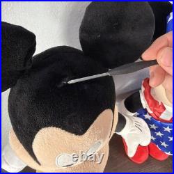 Disney Mickey & Minnie Mouse 24 Patriotic Greeter Doll (Read)