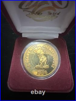Disney Mickey Mouse 60th Anniversary Medal 1928-1988 Art of Disney with Box