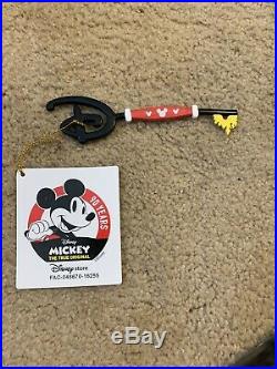Disney Mickey Mouse 90th Anniv Limited Edition Collectors Key. Read Description
