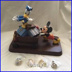 Disney Mickey Mouse DONALD Duck Trinket Pin Box Lrg Statue Figurine-Pins/COA-MIB