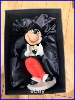 Disney Mickey Mouse Figure LLADRÓ 90th Anniversary Commemoration