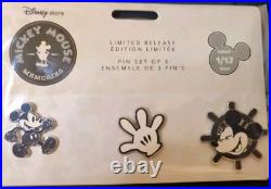 Disney Mickey Mouse Memories JANUARY PLUSH Mug Pin LE BRAND NEW FREE SHIPPING