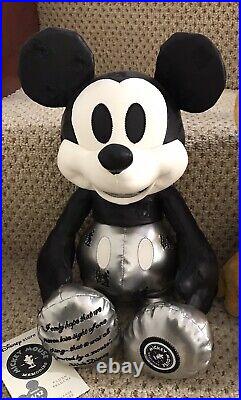 Disney Mickey Mouse Mickey Memories Set Of 3 Plushes January February March 2018