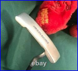Disney Mickey Mouse Nice Shot! Graphite Shaft 83cm Long Putter + Head Cover