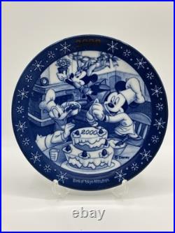 Disney Mickey Mouse Noritake Year Plates 1997-2002 6pc Bank of Tokyo-Mitsubishi Disney Mickey Mouse Noritake Year Plates 1997-2002 6pc Bank of Tokyo-Mitsubishi