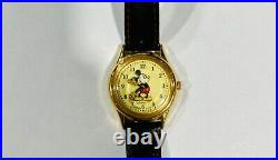 Disney Mickey Mouse Vintage Watch Model V515-6080 A1 Lorus