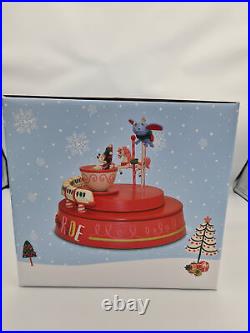 Disney Mickey Mouse and Minnie Mouse Festive Musical Figure