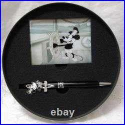 Disney Mickey Mouse ballpoint pen with plate, product body #d6fbe1