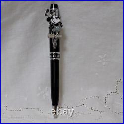 Disney Mickey Mouse ballpoint pen with plate, product body #d6fbe1