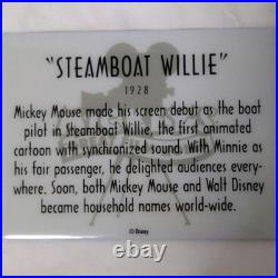 Disney Mickey Mouse ballpoint pen with plate, product body #d6fbe1