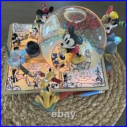 Disney Mickey Mouse in the Comics Snow Globe Flash Works Music Works Read