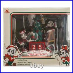 Disney Mickey and Minnie Mouse Holiday Christmas Countdown Calendar 2022