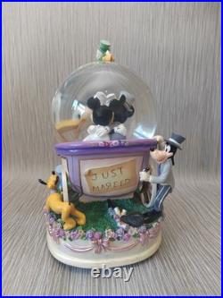 Disney, Minnie and Mickey Mouse, Just Married Snowglobe, Musical