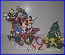 Disney Parks Christmas Mickey Mouse And Friends Figurine Sleigh Figurine