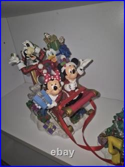 Disney Parks Christmas Mickey Mouse And Friends Figurine Sleigh Figurine
