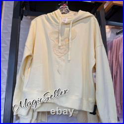 Disney Parks Mickey Mouse Balloon Chenille Patch Butter Yellow Hoodie Size XL