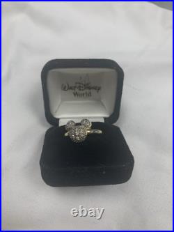 Disney Ring 14 K Yellow Gold and diamond Size 22 Mickey Mouse