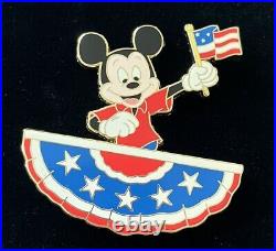Disney Shopping Mickey Mouse Americana Patriotic Flag RARE 2010 LE125 Pin