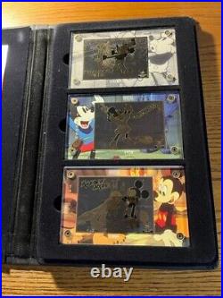 Disney Showcase 24k gold Mickey Mouse Through the Years 3 Card Set