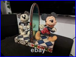 Disney Showcase 80 Years Of Laughter Steamboat Willie & Mickey Mouse Statue