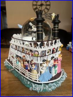 Disney Steamboat Willie Liberty Belle River Boat Mickey Mouse Musical Snowglobe
