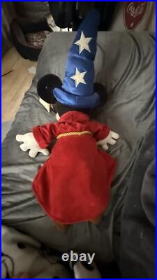 Disney Store Exclusive Limited Edition Mickey Mouse Sorcerer's Apprentice. Newz Disney Store Exclusive Limited Edition Mickey Mouse Sorcerer's Apprentice. Newz