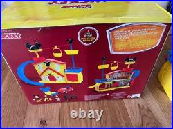 Disney Store Mickey Mouse House Play Set, Lights, Sounds, Pluto Car, 020, inc box