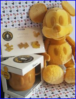 Disney Store Mickey Mouse Memories Plush Pins & Mug New Limited Edition 2/12