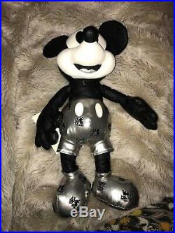 Disney Store Mickey Mouse memories January soft plush toy