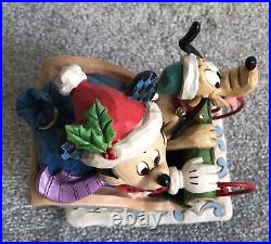 Disney Traditions Jim Shore Laughing All The Way Musical Figurine 4052003