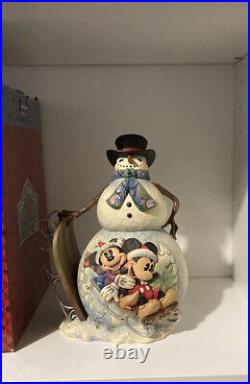 Disney Traditions Mickey Mouse A Sporting Goodtime snowman
