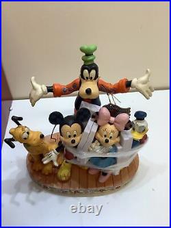 Disney Traditions The Gangs All Here Figurine Large Ornament Mickey Mouse NEW