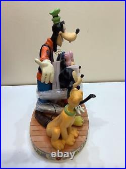 Disney Traditions The Gangs All Here Figurine Large Ornament Mickey Mouse NEW