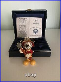 Disney arribas brothers figurine Fireman Mickey Mouse